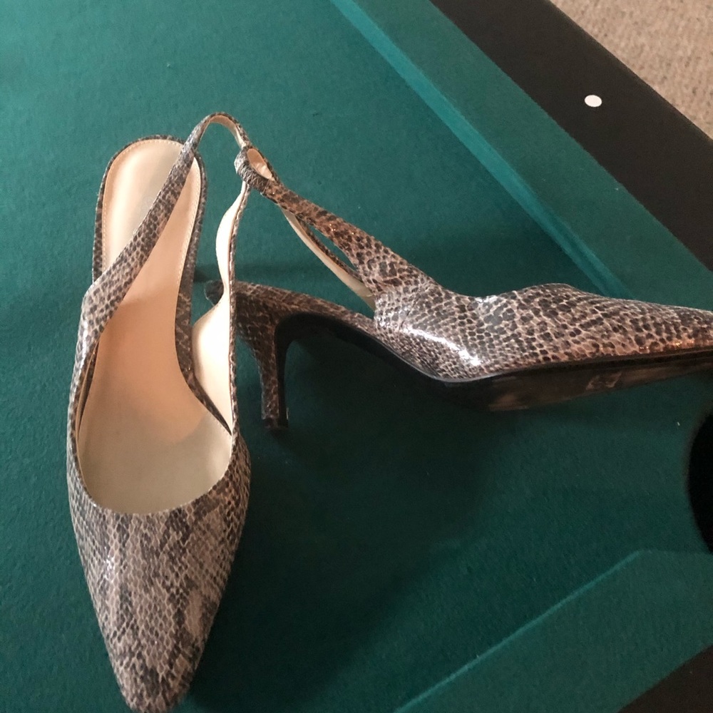 Sling back - Picture 2 of 2